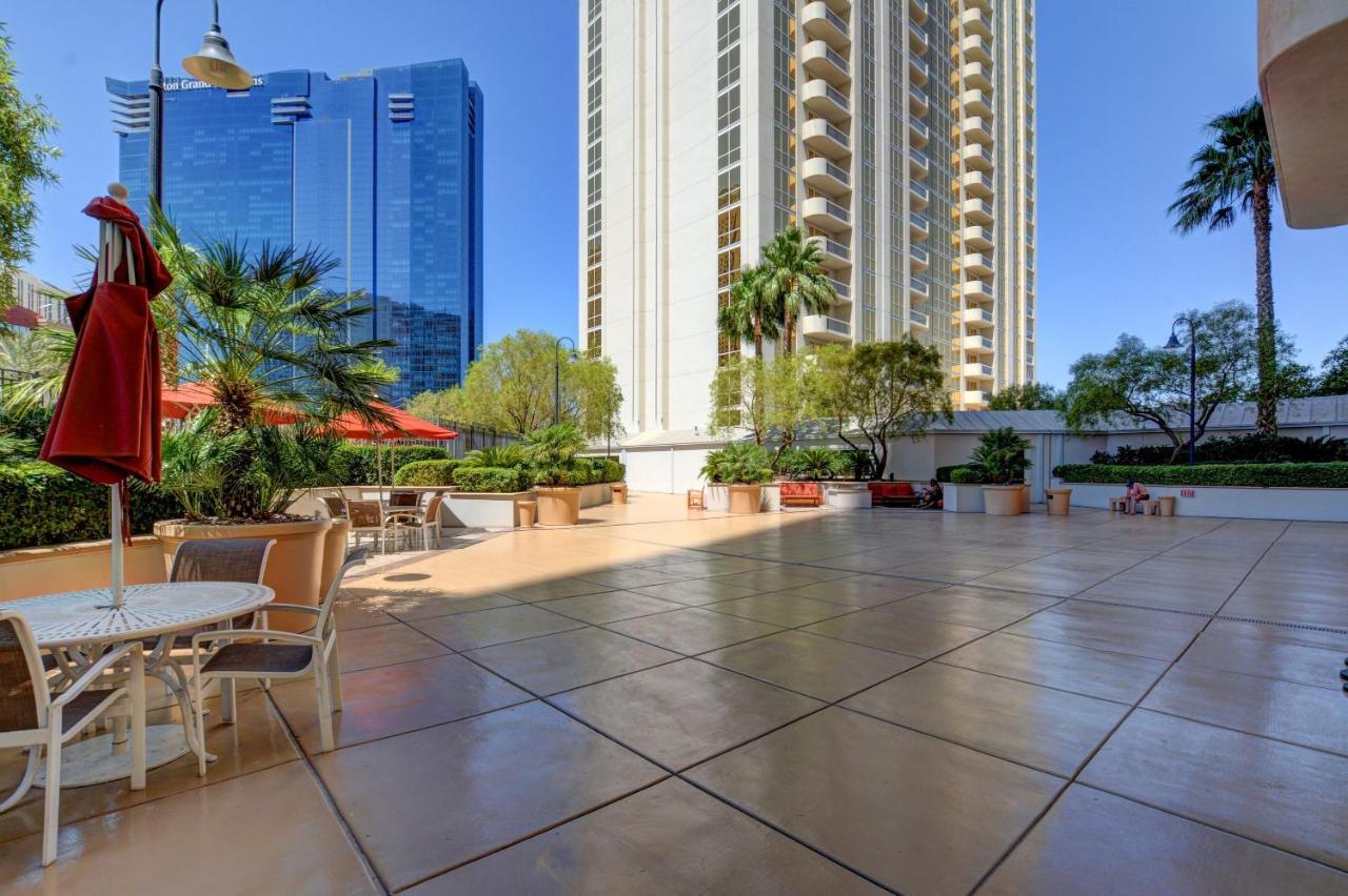לאס וגאס Mgm Signature-22-703 Strip View Jacuzzi Studio מראה חיצוני תמונה